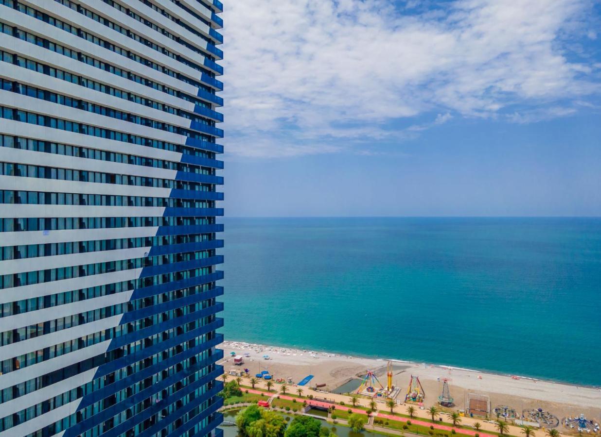 Orbi City Hotel Official Batumi Esterno foto