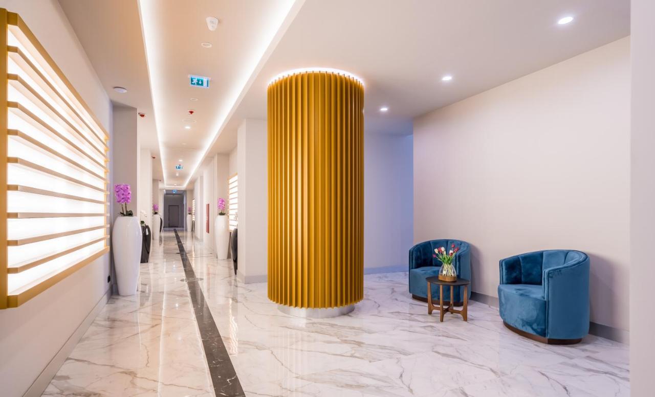 Orbi City Hotel Official Batumi Esterno foto